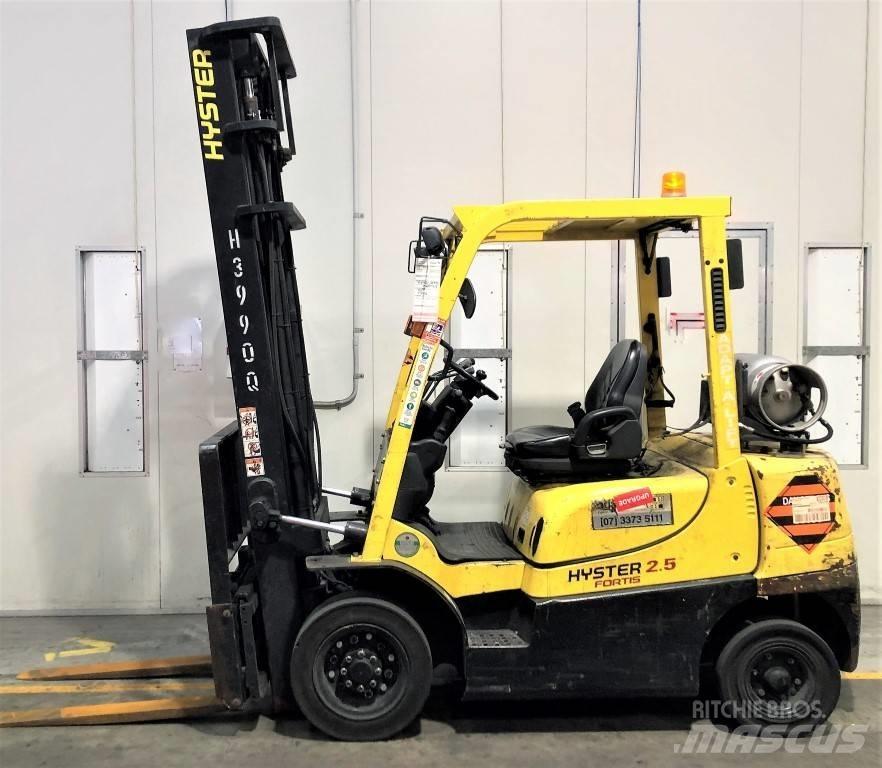 Hyster H2.5TX Nestekaasutrukit
