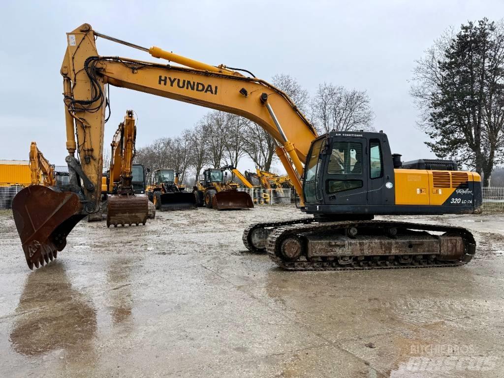 Hyundai R320LC-7A Telakaivukoneet
