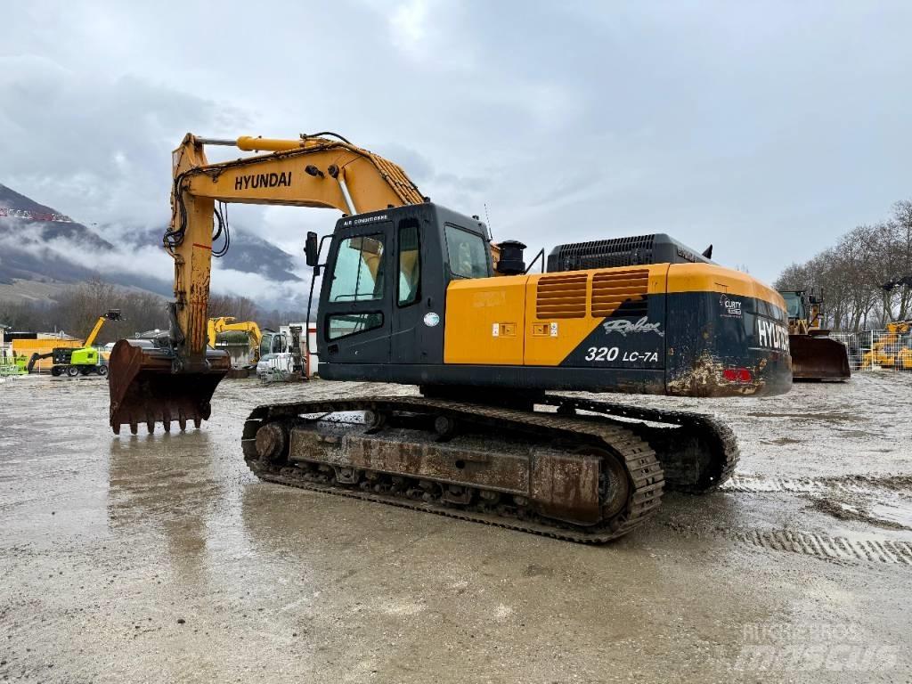 Hyundai R320LC-7A Telakaivukoneet