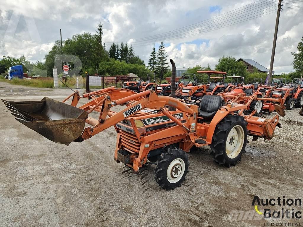 Kubota L1-R22 Traktorit