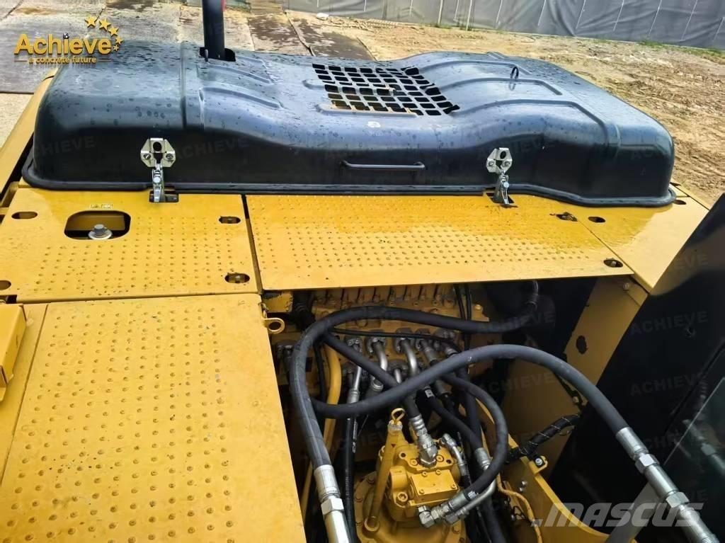 CAT 323GX Telakaivukoneet