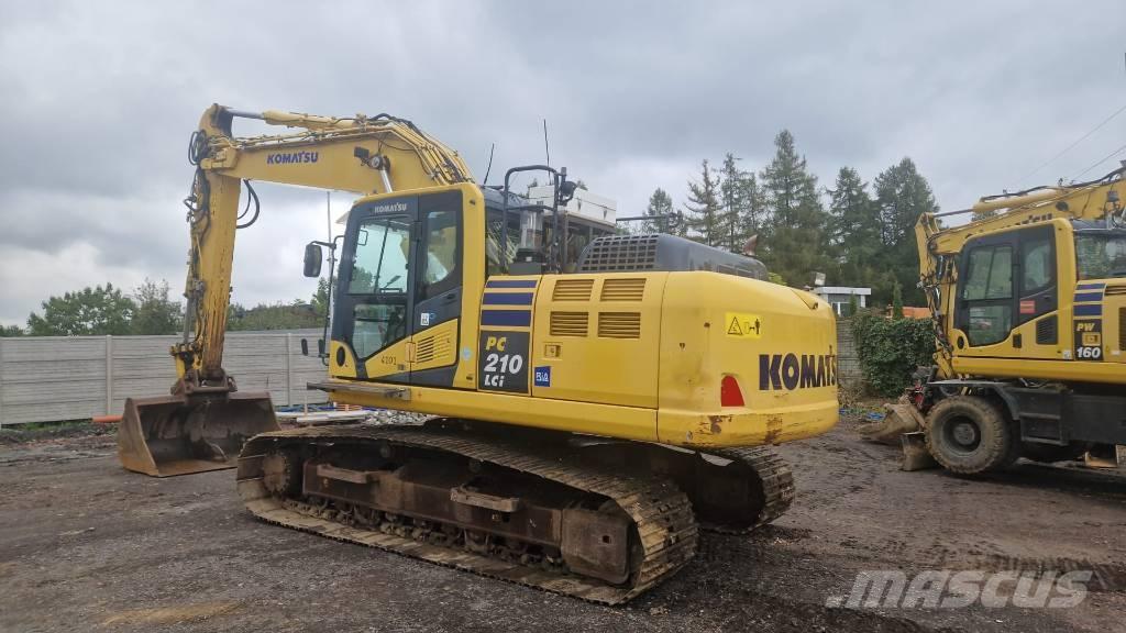 Komatsu PC210 LCi‑10 Telakaivukoneet