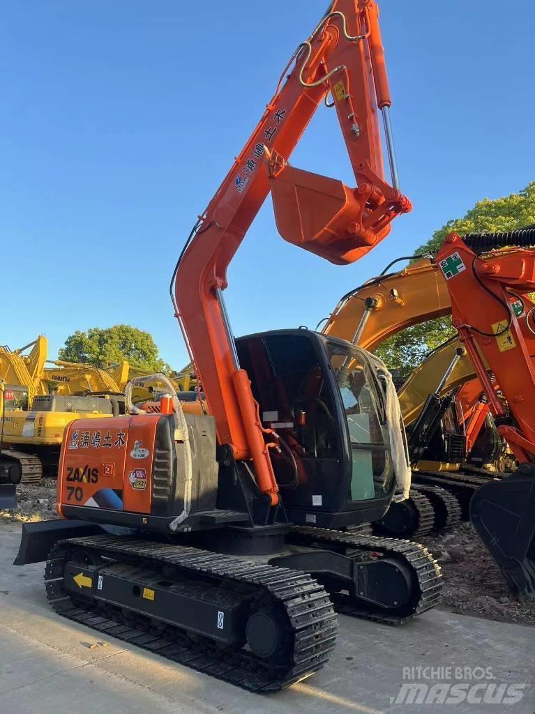 Hitachi ZX 70 Telakaivukoneet