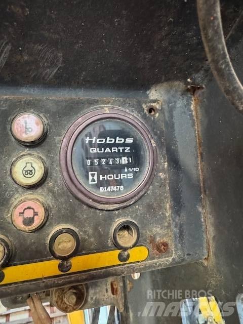 Daewoo 450P Liukuohjatut kuormaajat
