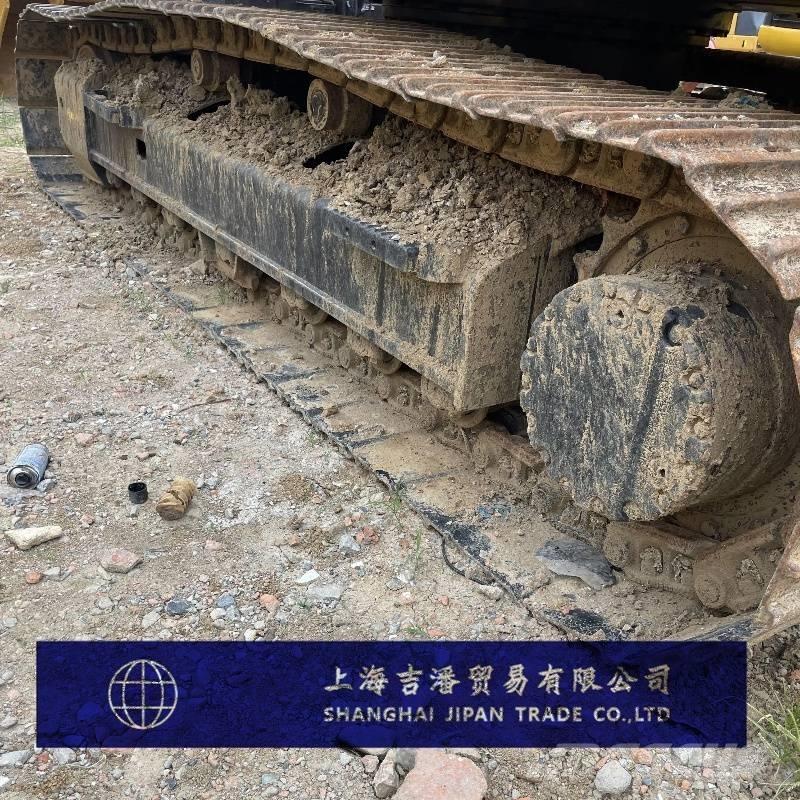 CAT 315 D Midikaivukoneet 7t - 12t