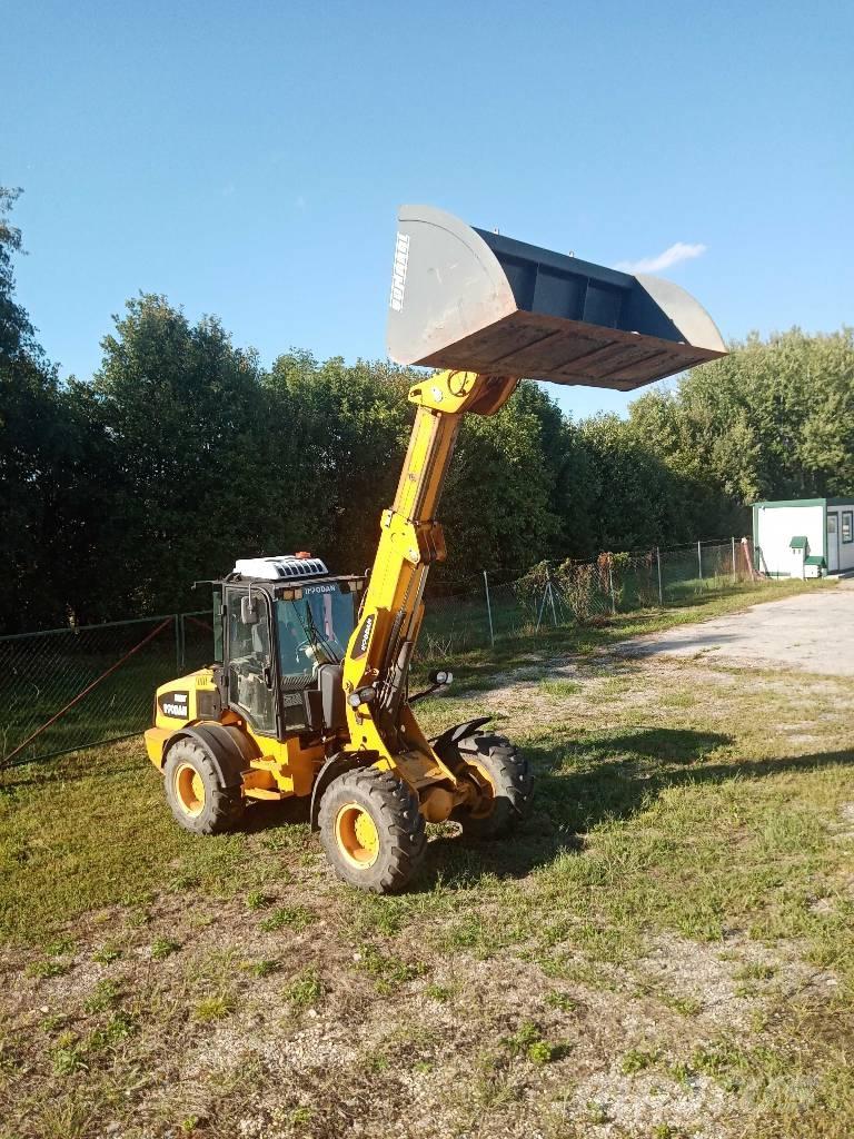 Impodan DN30T Teleskooppikuormaajat