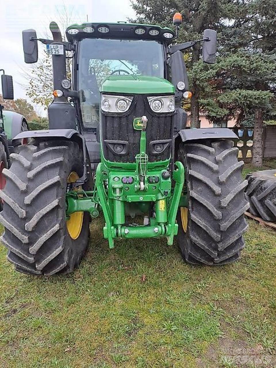 John Deere 6r250 Traktorit