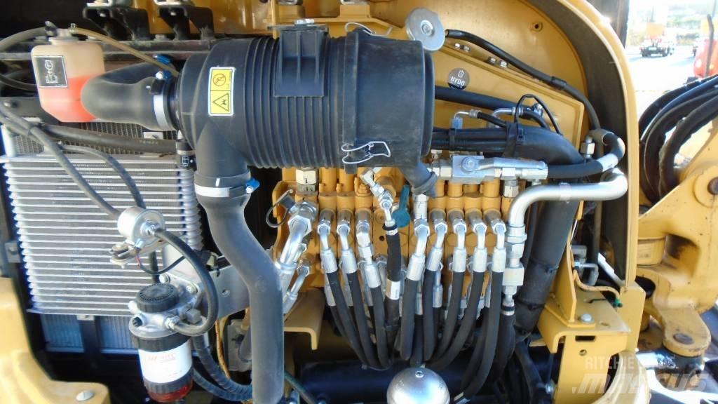 CAT 303.5 E CR Minikaivukoneet < 7t