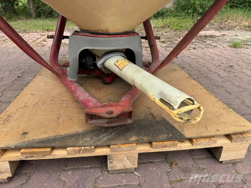 Vicon pendelstrooier Lannoitteenlevittimet