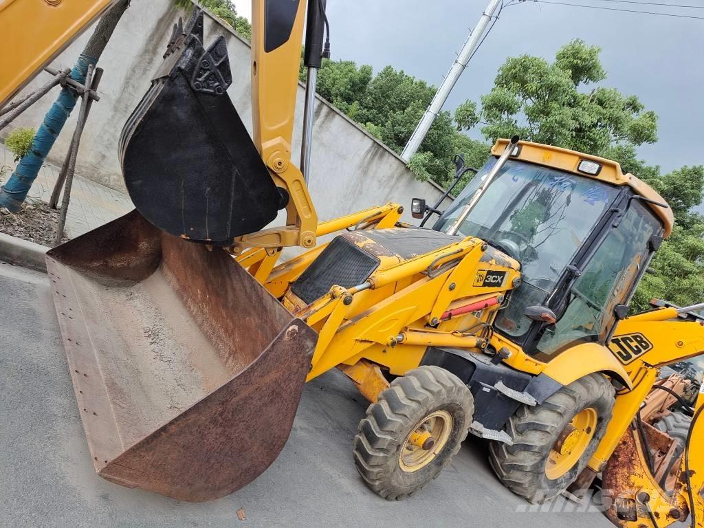 JCB 3 CX Kaivurikuormaajat