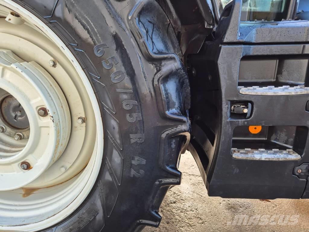 Valtra T 254 Traktorit