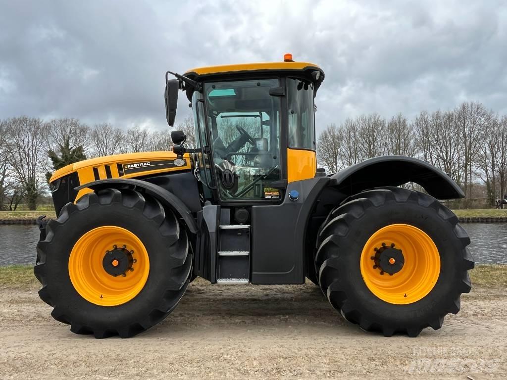 JCB Fastrac 4220 Traktorit