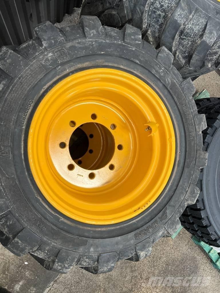  Twinhjul 500/45-20 Renkaat ja vanteet