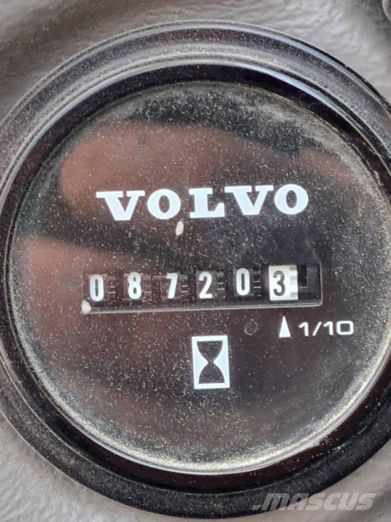 Volvo EC 300el Telakaivukoneet