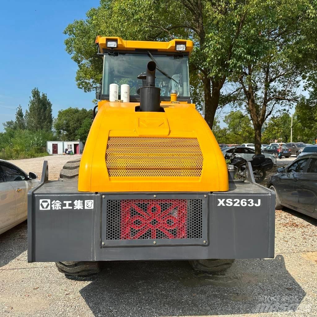 XCMG XS263J Yksivalssijyrät