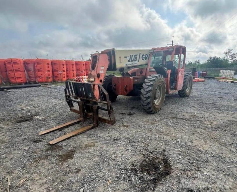 JLG G 9-43 A Kurottajat