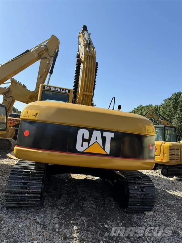 CAT 320 C Telakaivukoneet
