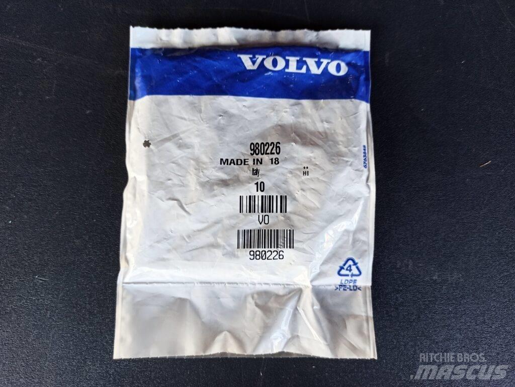 Volvo STUD 980226 Muut