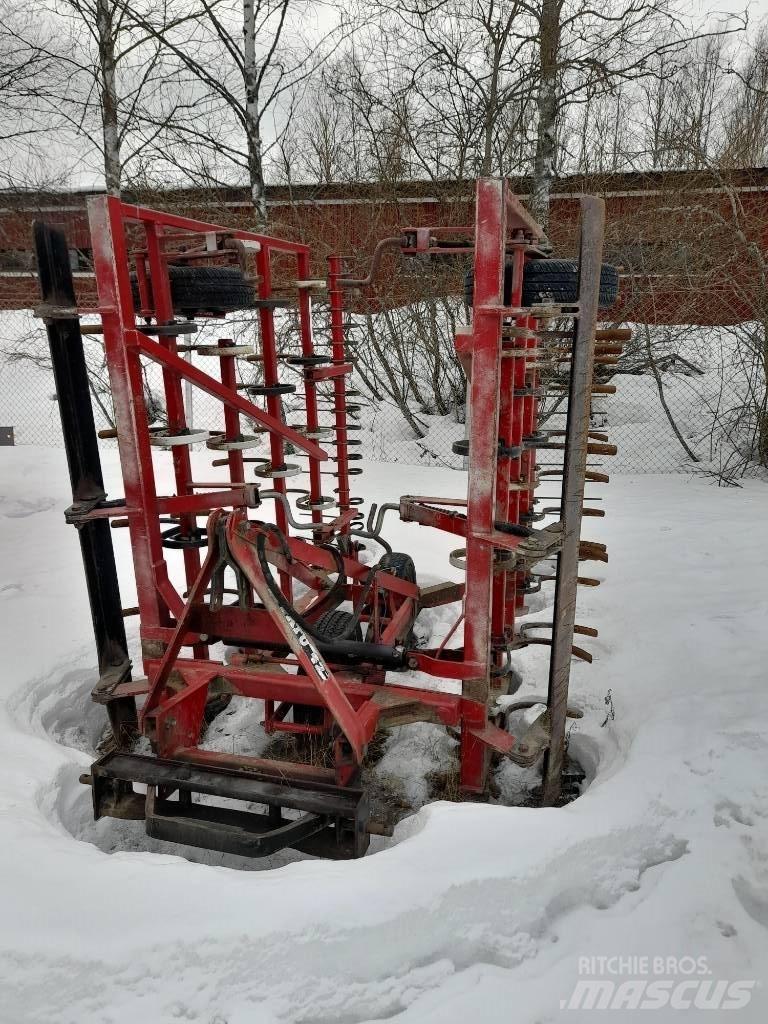 Patu 42 Äkeet