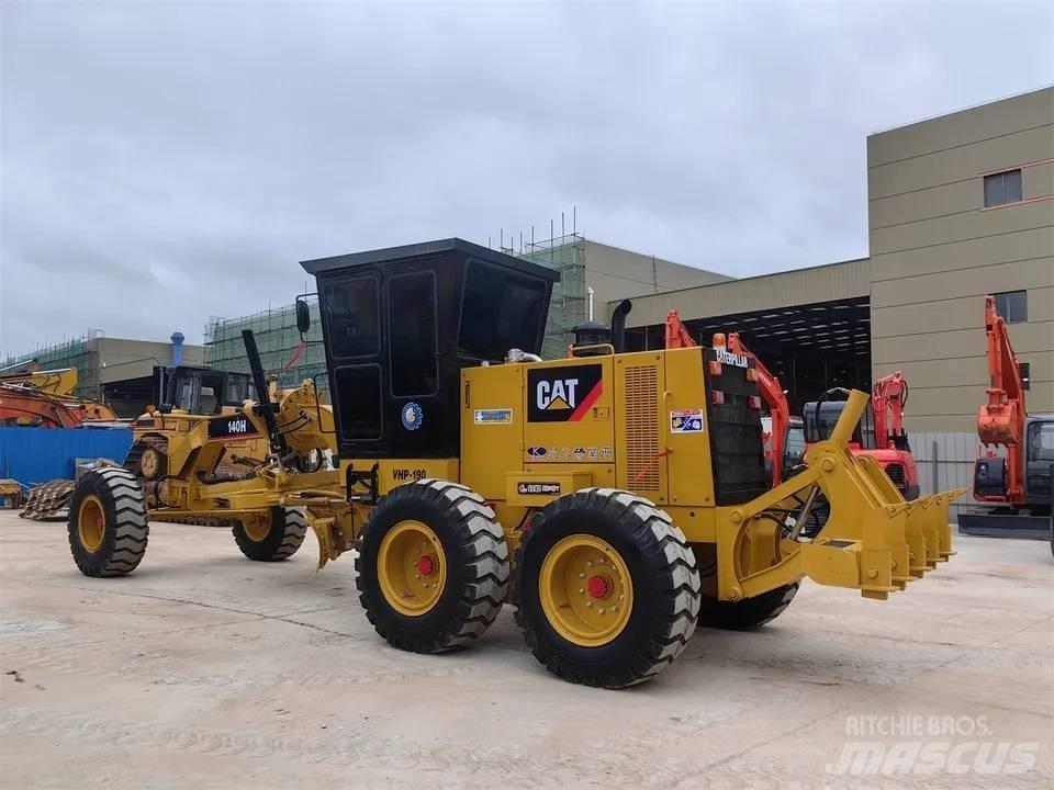 CAT 140 H Tiehöylät