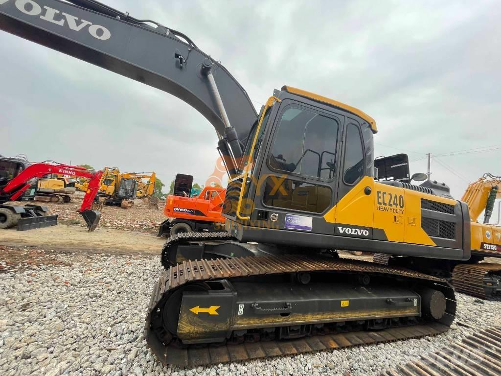 Volvo EC 240 B Telakaivukoneet
