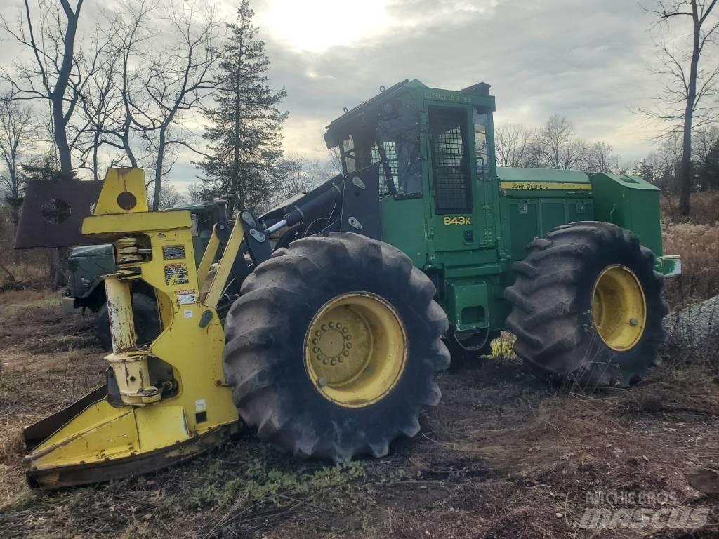 John Deere 843 K Kaatokasauskoneet
