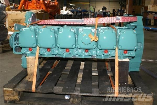 Volvo TD100AG Moottorit