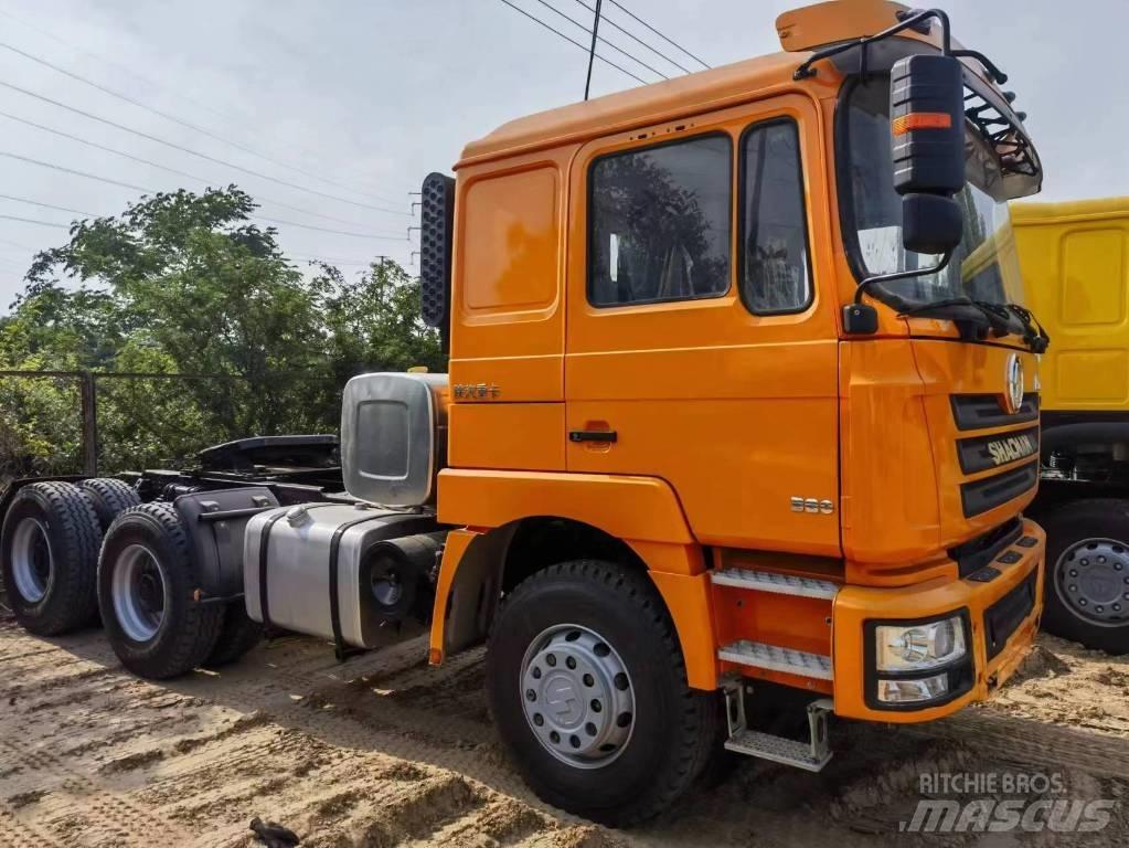 Shacman F3000 6X4 Vetopöytäautot