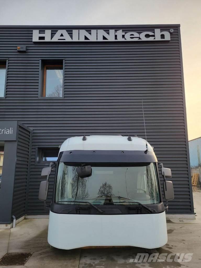 Renault T model Ohjaamot ja sisustat