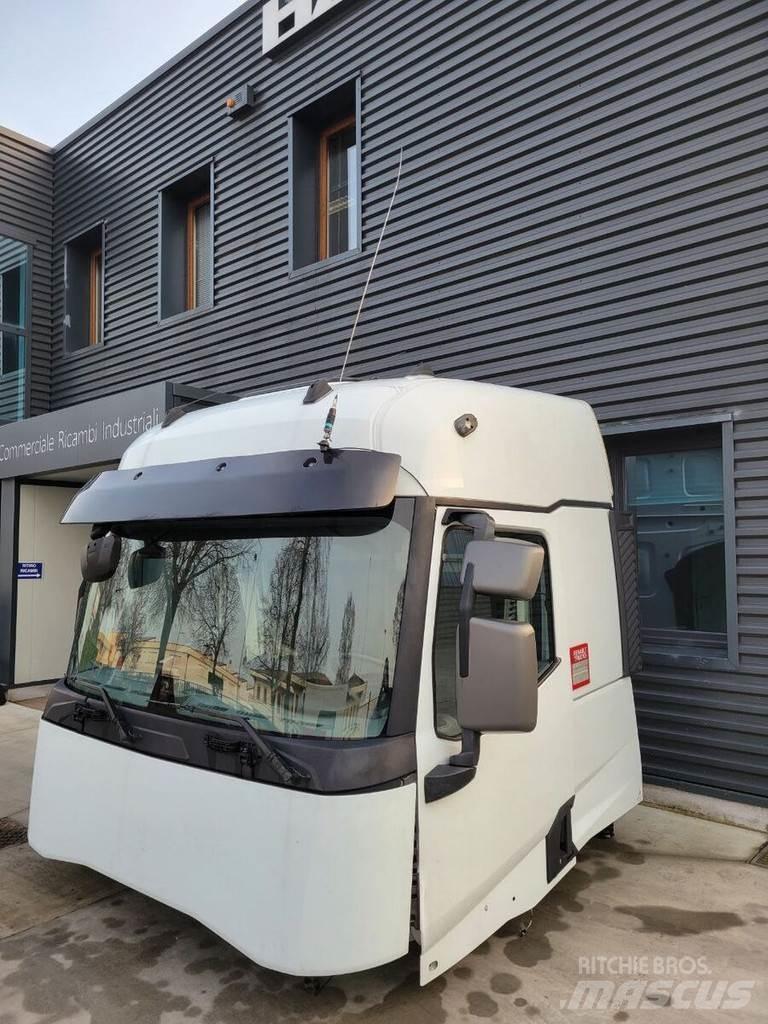 Renault T model Ohjaamot ja sisustat