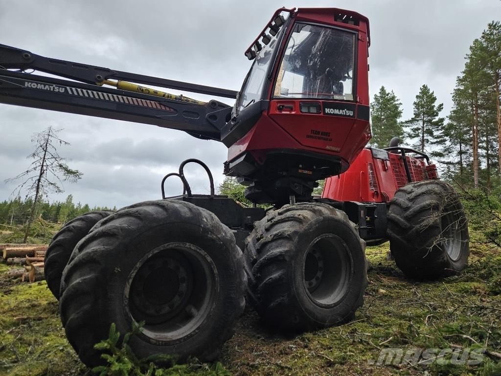 Komatsu 911.5 Harvesterit
