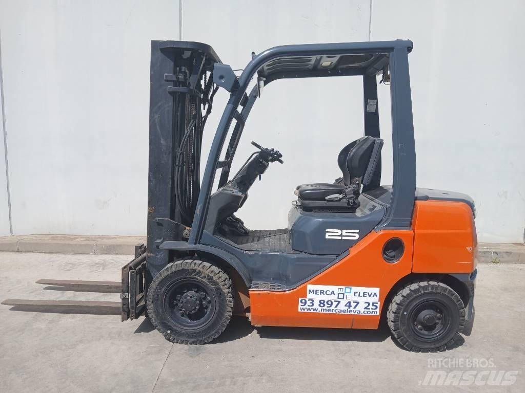 Toyota 02-8FDF25 Dieseltrukit