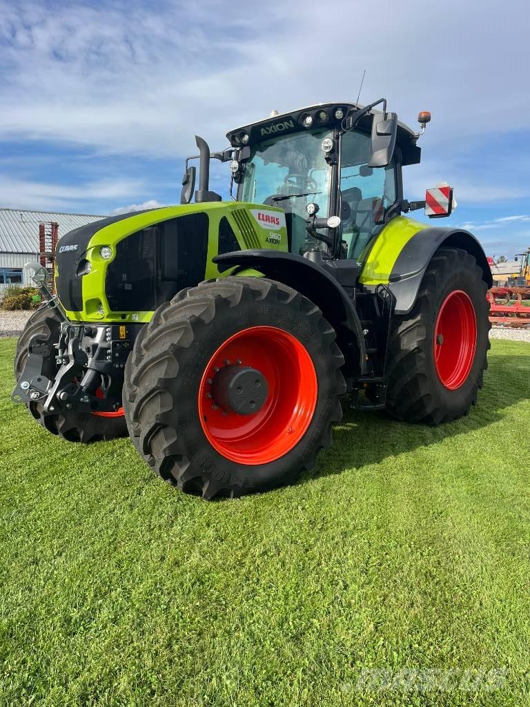 CLAAS Axion 960 Traktorit