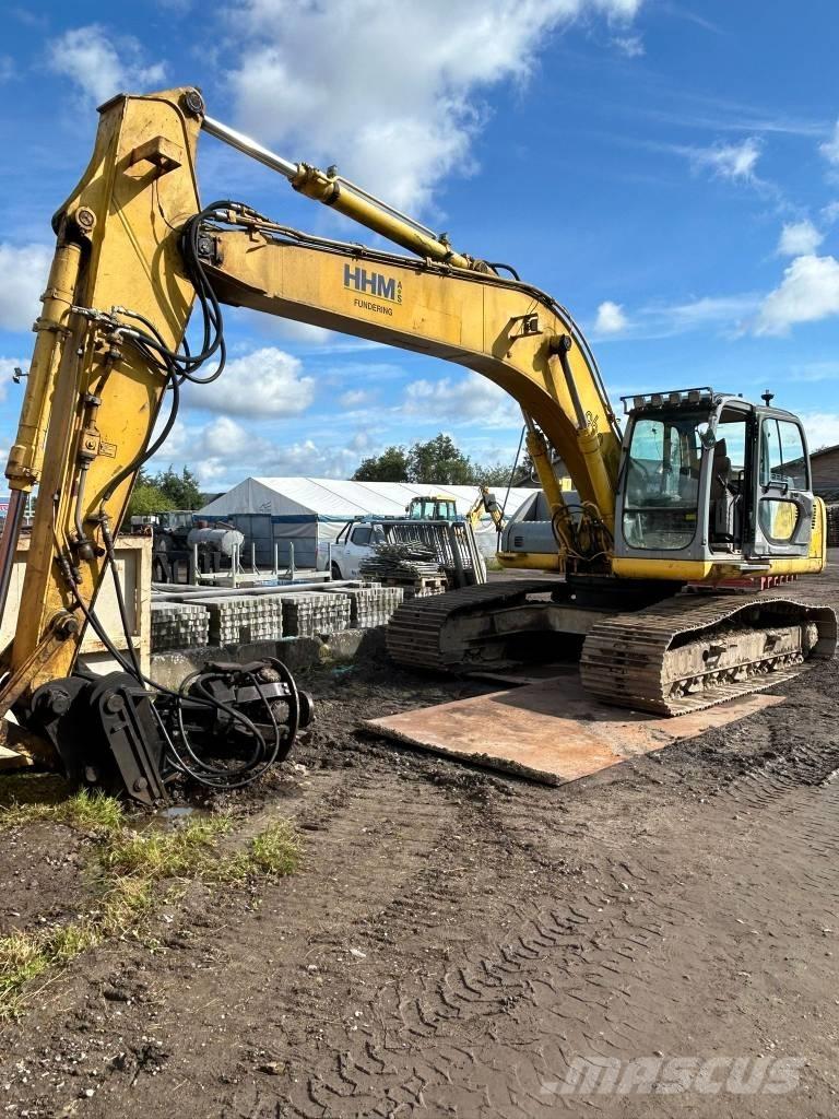 New Holland E 265 Telakaivukoneet