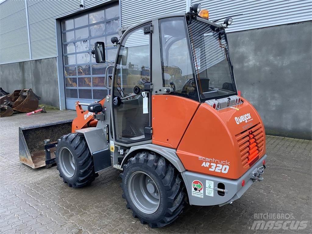 Weycor AR320 Cab Yleiskuormaajat