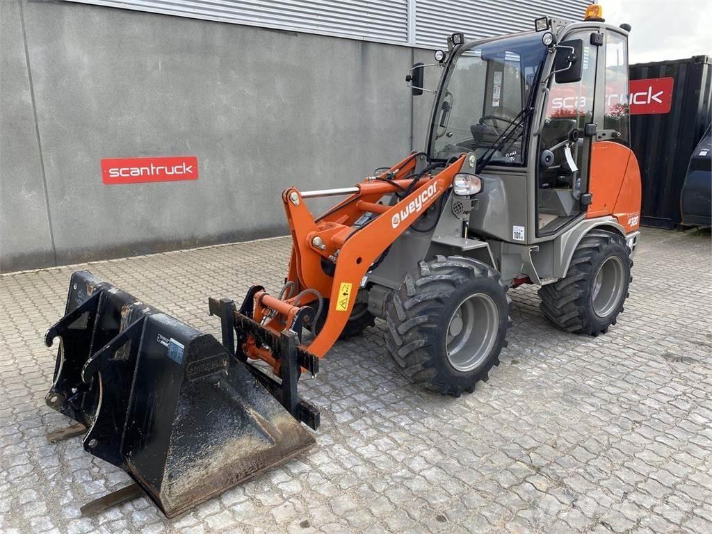 Weycor AR320 Cab Yleiskuormaajat