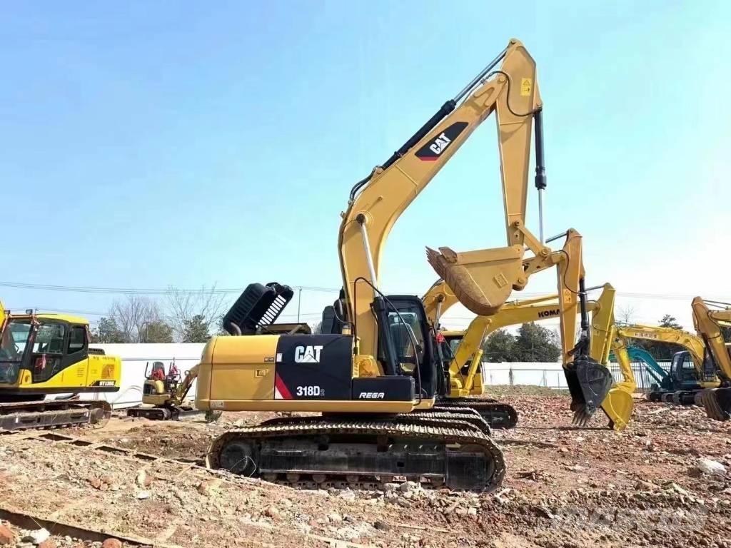 CAT 318d Telakaivukoneet