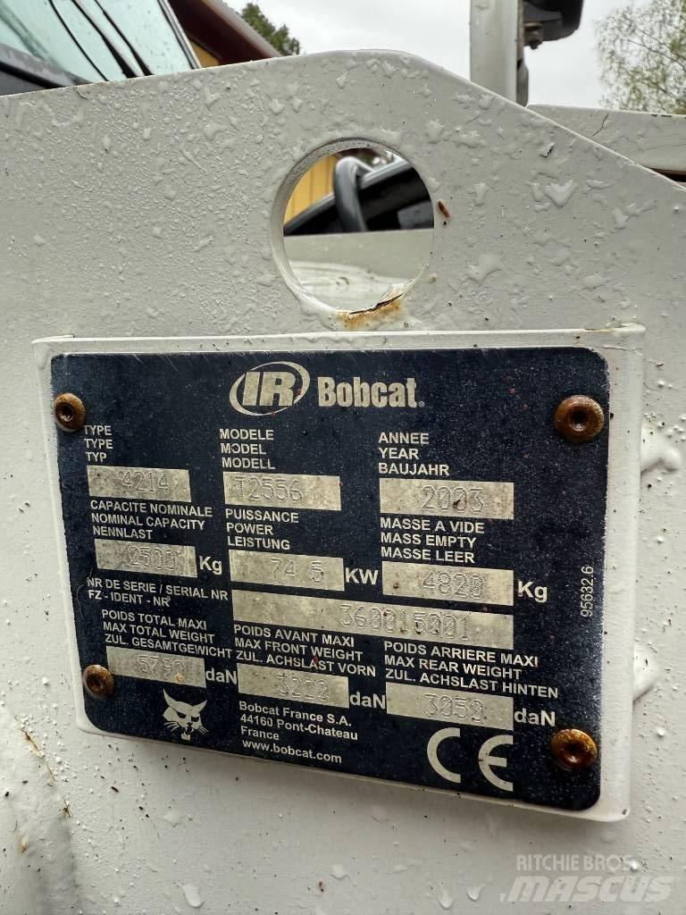 Bobcat T 2556 Kurottajat