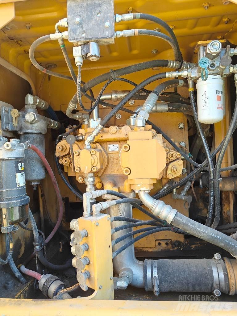 CAT 320 EL Telakaivukoneet