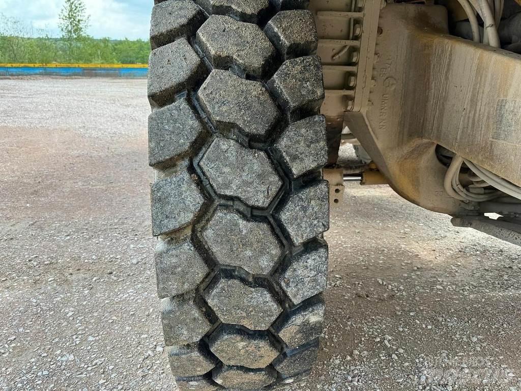 CAT 771D Minidumpperit