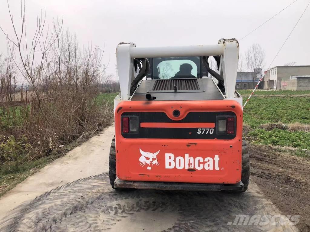 Bobcat T 770 Liukuohjatut kuormaajat