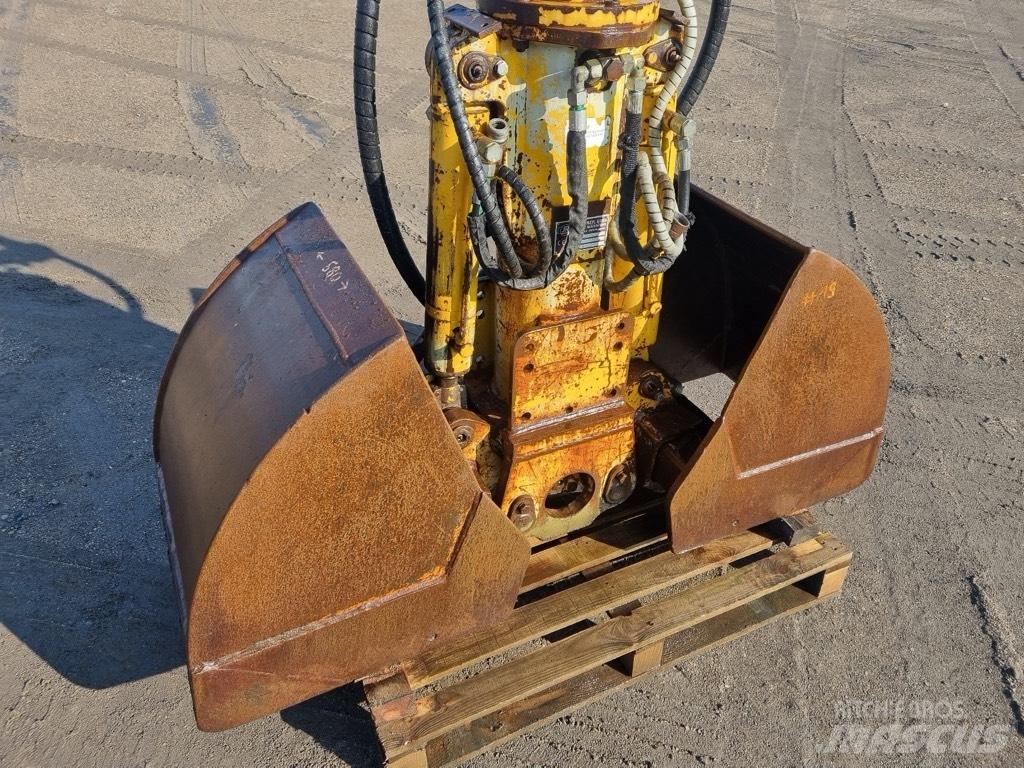 Liebherr 600 MM Kourat