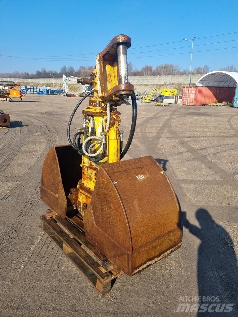 Liebherr 600 MM Kourat