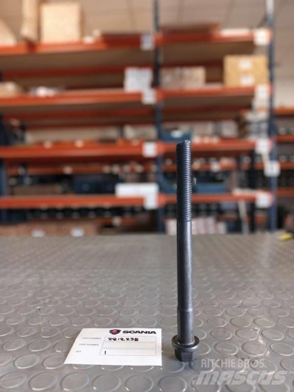 Scania SCREW 2212238 Moottorit