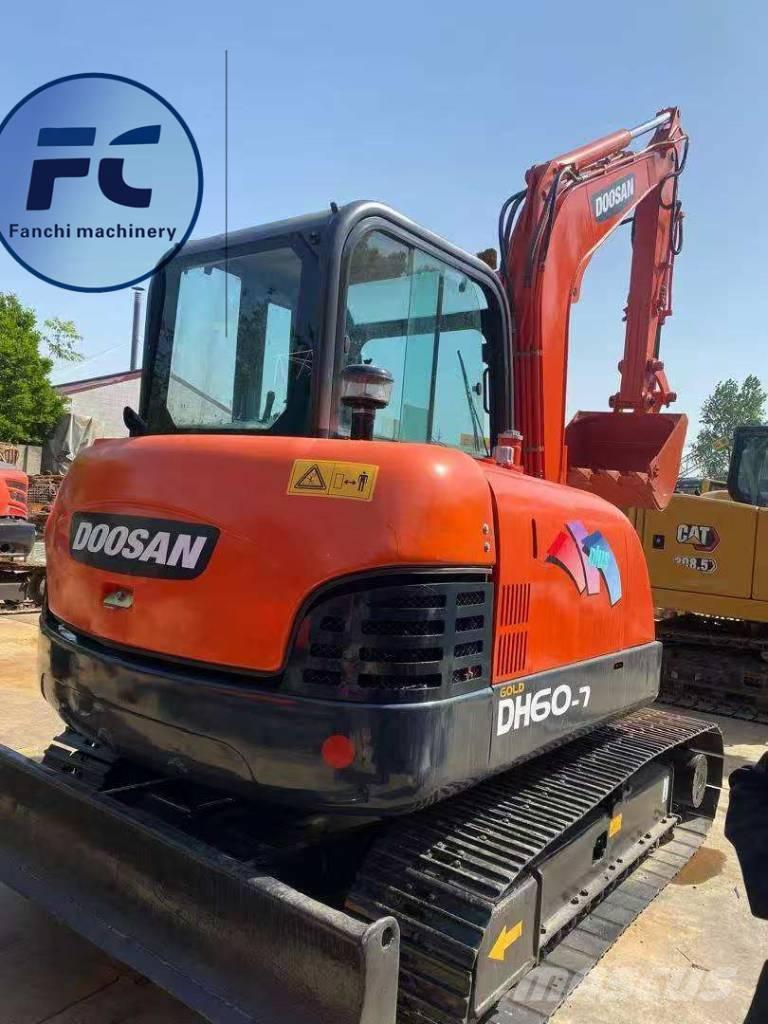 Doosan DH 60-7 Telakaivukoneet