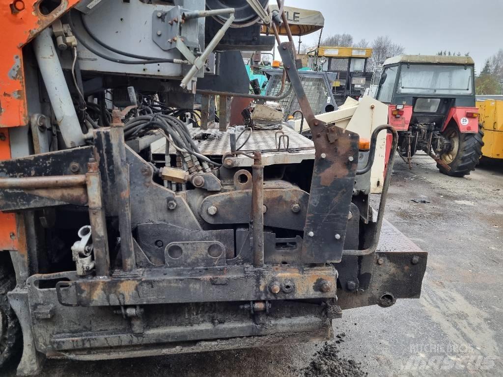 ABG Titan 8820 Asfalttikoneet