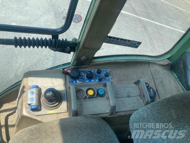 Fendt 207 V Traktorit