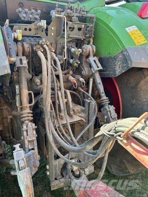 Fendt 724 Gen 7 Traktorit