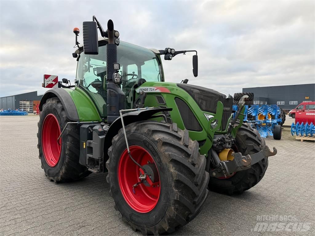Fendt 724 S4 Traktorit