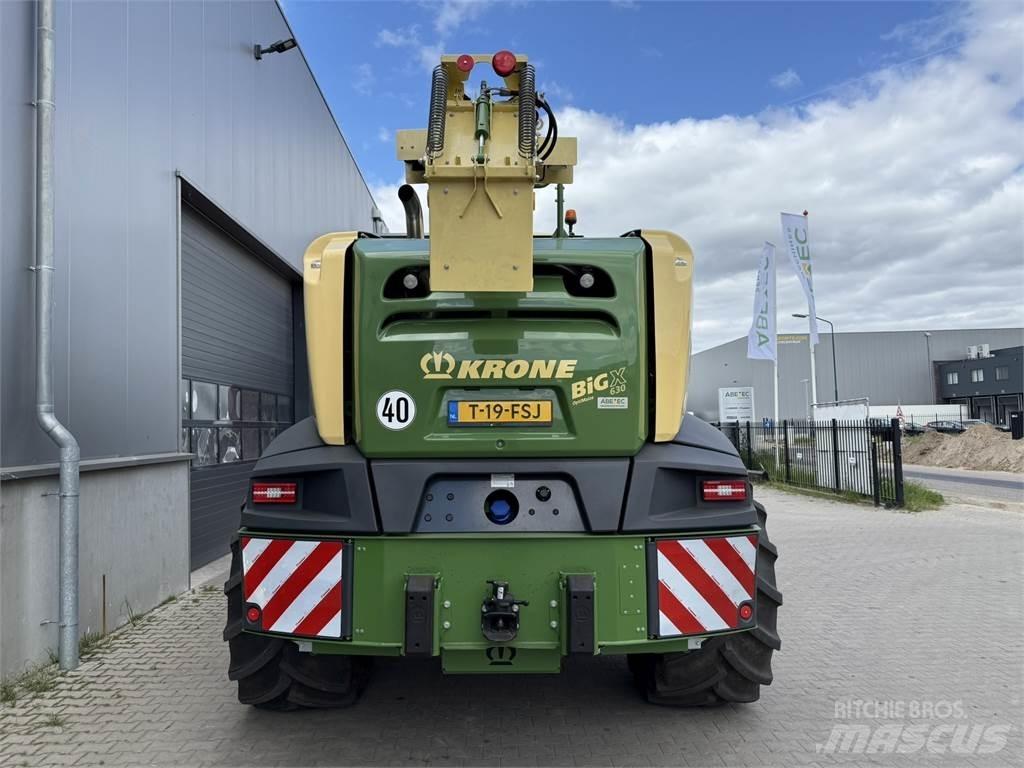 Krone BigX 630 Paalinkäsittelykoneet